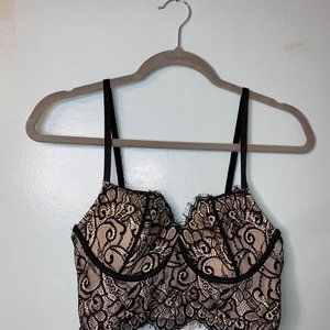 FOREVER 21 BLACK WIRED BRALETTE